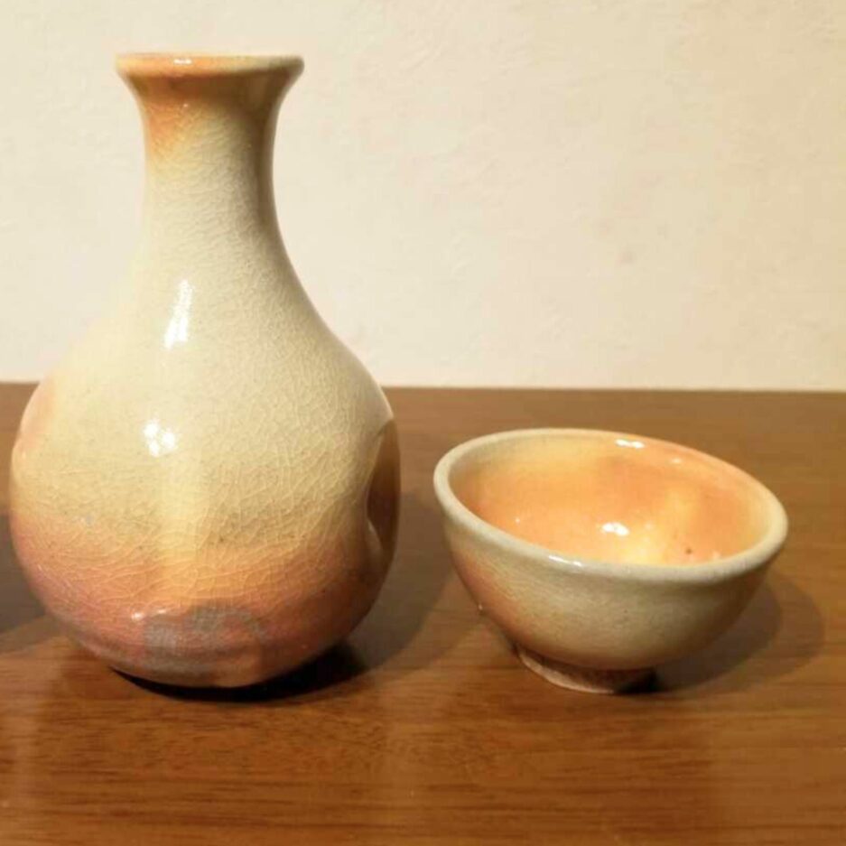 Set saké bouteilles et tasses japon Hagi