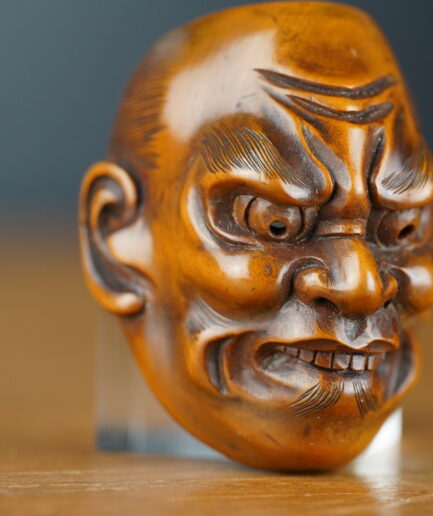 Netsuke japon masque homme en bois